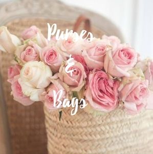 PURSES👛&🎒BAGS👜SECTION👝